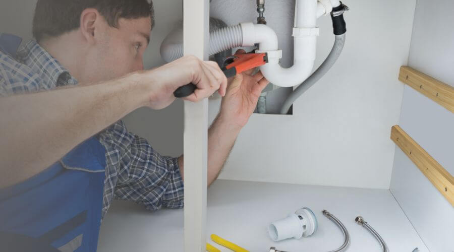 Professional emergency plumbing in Mahomet, IL